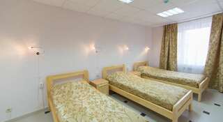 Гостиница Пятница Пенза Кровать в общем номере для мужчин и женщин с 3 кроватями-2